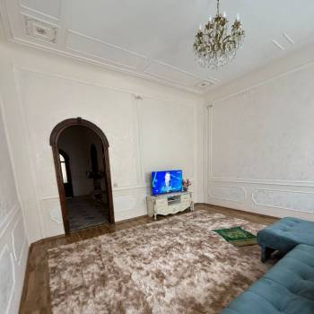 Сдается Многокомнатная квартира, 90 м²