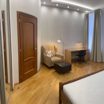 Сдается Многокомнатная квартира, 172 м²