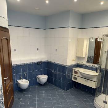Сдается Многокомнатная квартира, 172 м²