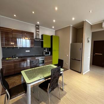 Сдается Многокомнатная квартира, 105 м²