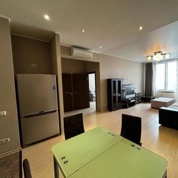 Сдается Многокомнатная квартира, 105 м²