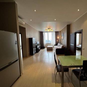 Сдается Многокомнатная квартира, 105 м²