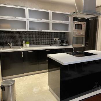 Сдается 2-х комнатная квартира, 70 м²