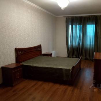 Продается Многокомнатная квартира, 132 м²