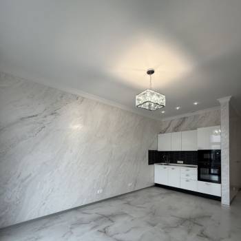 Продается 1-комнатная квартира, 49,3 м²