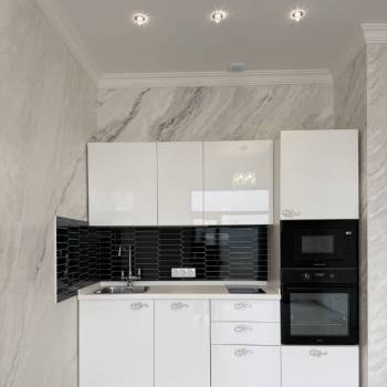 Продается 1-комнатная квартира, 49,3 м²