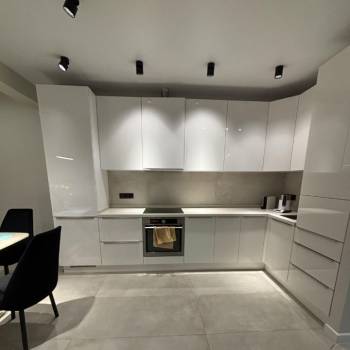 Продается 3-х комнатная квартира, 58 м²