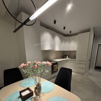 Продается 3-х комнатная квартира, 58 м²