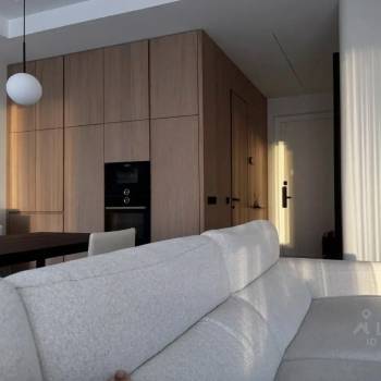 Продается Многокомнатная квартира, 91,7 м²