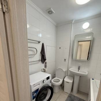 Продается 1-комнатная квартира, 43 м²