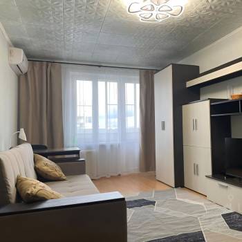 Сдается 2-х комнатная квартира, 45 м²