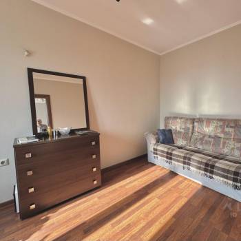 Продается 3-х комнатная квартира, 56 м²