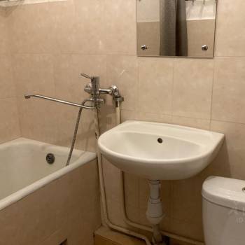 Сдается 1-комнатная квартира, 35 м²