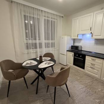 Сдается 1-комнатная квартира, 41,5 м²