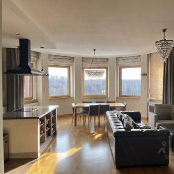 Продается Многокомнатная квартира, 161,1 м²