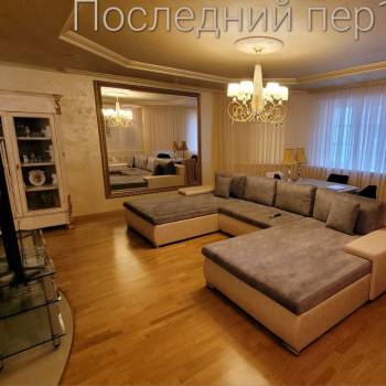 Продается Многокомнатная квартира, 131 м²