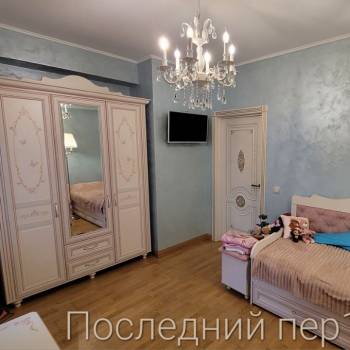 Продается Многокомнатная квартира, 131 м²