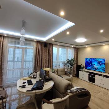 Продается 2-х комнатная квартира, 60 м²