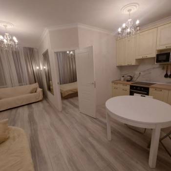 Сдается 1-комнатная квартира, 45 м²