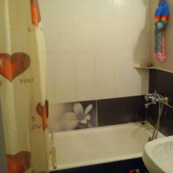 Сдается Комната, 90 м²