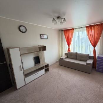 Сдается Многокомнатная квартира, 65 м²