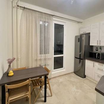 Сдается 1-комнатная квартира, 35 м²