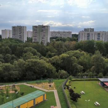 Сдается 1-комнатная квартира, 49 м²