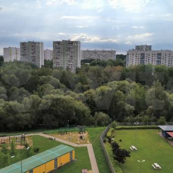 Сдается 1-комнатная квартира, 49 м²
