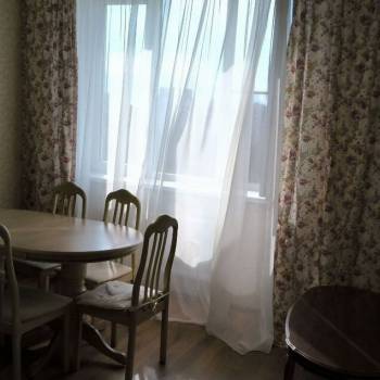 Сдается 1-комнатная квартира, 49 м²