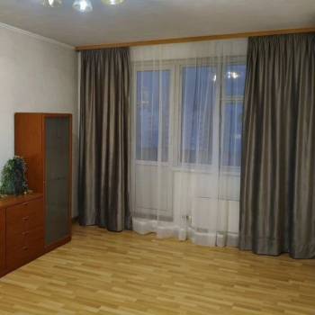 Сдается 1-комнатная квартира, 39 м²