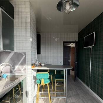 Сдается 1-комнатная квартира, 46 м²