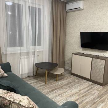 Сдается 1-комнатная квартира, 35 м²