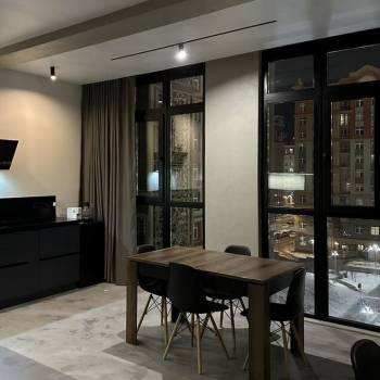 Сдается 2-х комнатная квартира, 87 м²