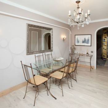 Сдается 2-х комнатная квартира, 105 м²