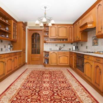 Сдается 2-х комнатная квартира, 105 м²