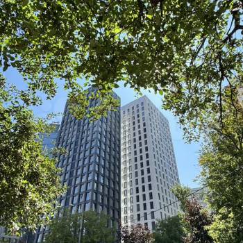 Продается 1-комнатная квартира, 84 м²