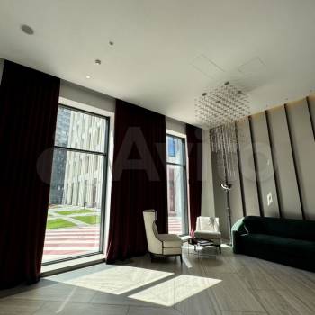 Продается 1-комнатная квартира, 84 м²