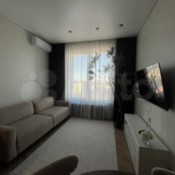 Продается 1-комнатная квартира, 47 м²