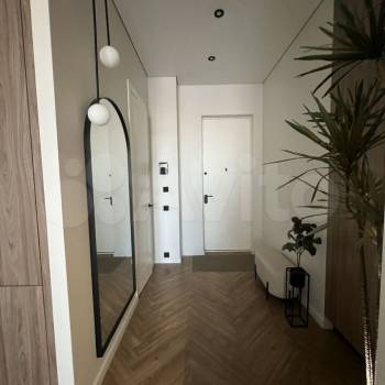 Продается 1-комнатная квартира, 47 м²
