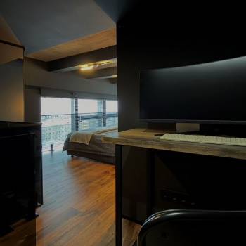 Продается 1-комнатная квартира, 50 м²