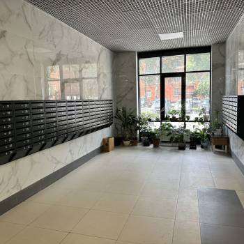 Продается 1-комнатная квартира, 42,3 м²