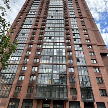 Продается 1-комнатная квартира, 42,3 м²