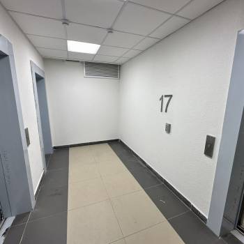 Продается 1-комнатная квартира, 42,3 м²
