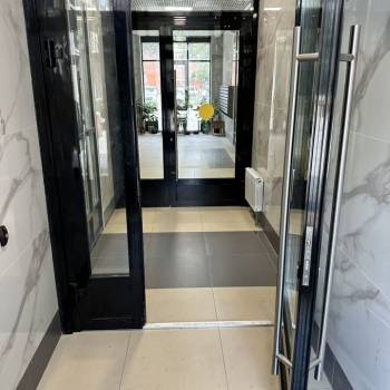 Продается 1-комнатная квартира, 42,3 м²