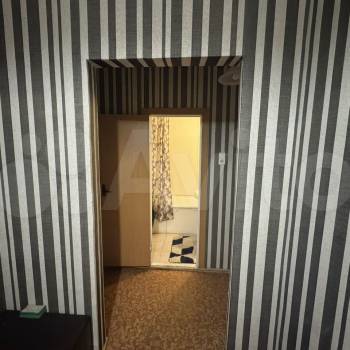 Продается 1-комнатная квартира, 42 м²