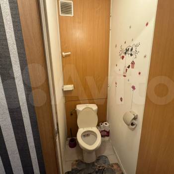 Продается 1-комнатная квартира, 42 м²