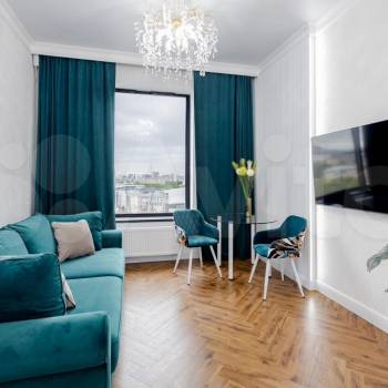 Продается 1-комнатная квартира, 40,6 м²