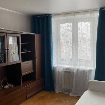 Продается 1-комнатная квартира, 30,5 м²