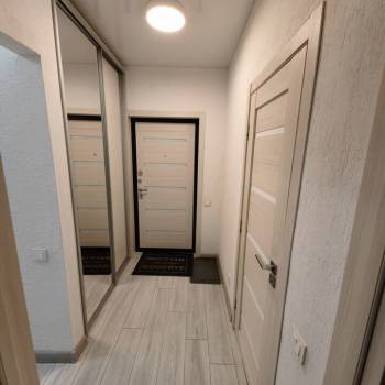 Продается 1-комнатная квартира, 37,4 м²
