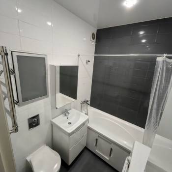 Продается 1-комнатная квартира, 37,4 м²
